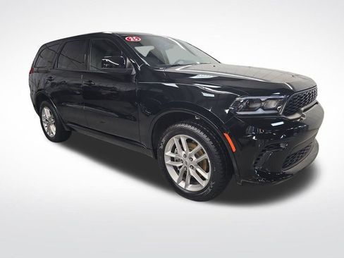 Used 2025 Dodge Durango GT image 8