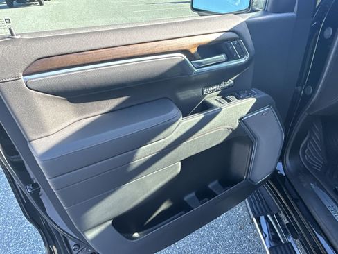 New 2026 Chevrolet Silverado 1500 High Country w/ Technology Package AWD/4WD image 84