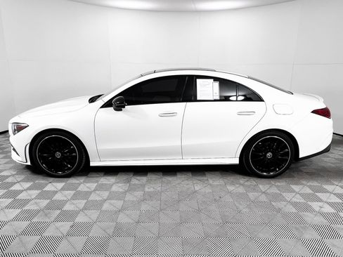 Used 2022 Mercedes-Benz CLA 250 image 4