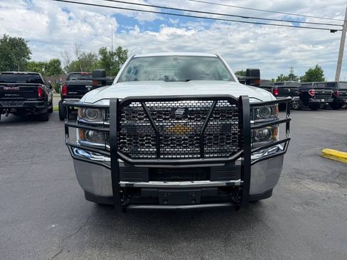 Used 2019 Chevrolet Silverado 2500 W/T AWD/4WD image 11