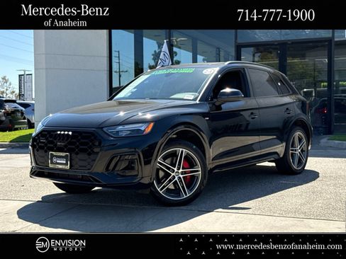 Used 2024 Audi Q5 e Premium Plus w/ Premium Plus Package AWD/4WD image 1