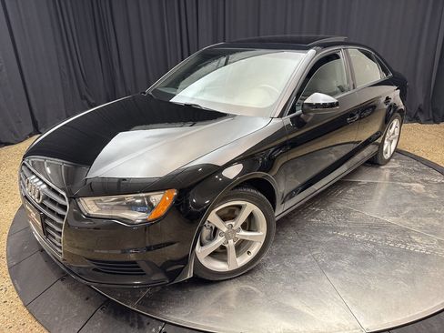 Used 2016 Audi A3 2.0T Premium image 2