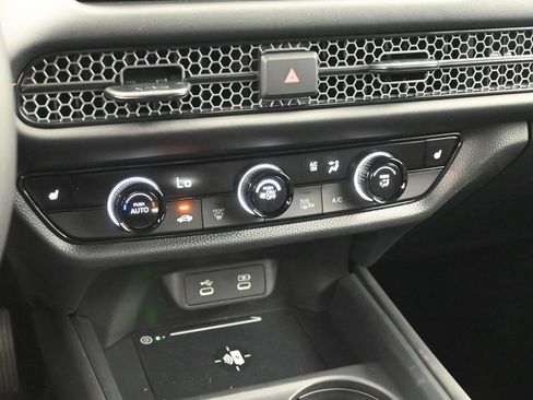 New 2026 Honda HR-V Sport image 14