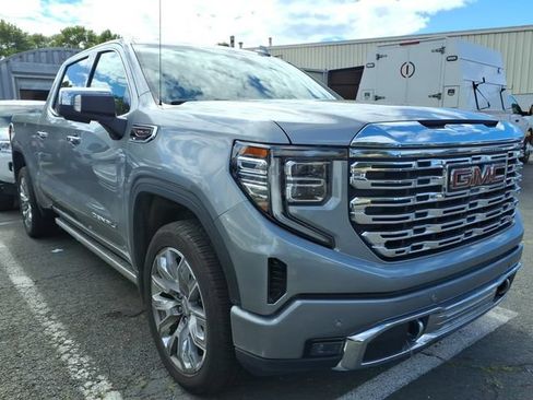 Used 2024 GMC Sierra 1500 Denali w/ Denali Reserve Package AWD/4WD image 1