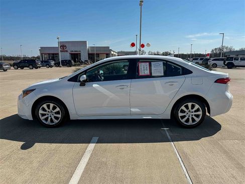 Certified 2024 Toyota Corolla LE image 6