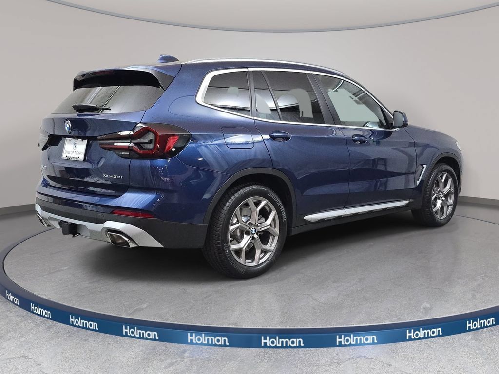 Used 2023 BMW X3 xDrive30i w/ Premium Package w/ZPA AWD/4WD image 6