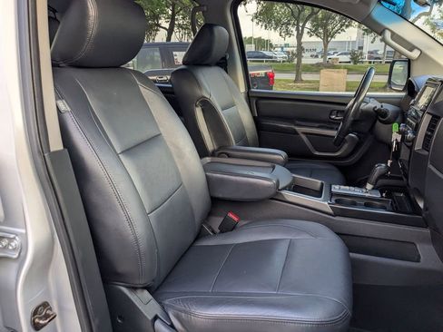 Used 2015 Nissan Titan SV w/ SV Value Truck Package image 26