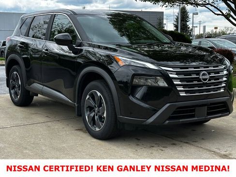 Certified 2026 Nissan Rogue SV AWD/4WD image 1