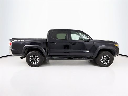 Used 2022 Toyota Tacoma image 8