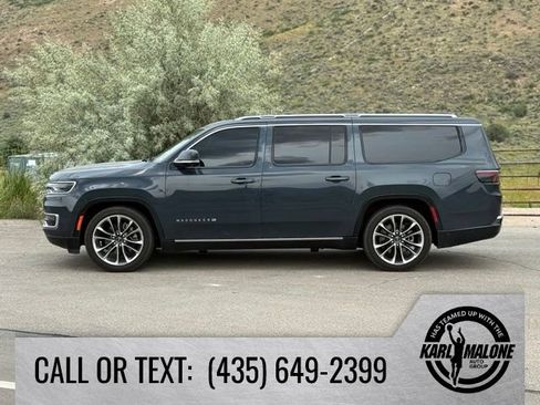 Used 2023 Jeep Wagoneer L Series III w/ Premium Group I AWD/4WD image 2