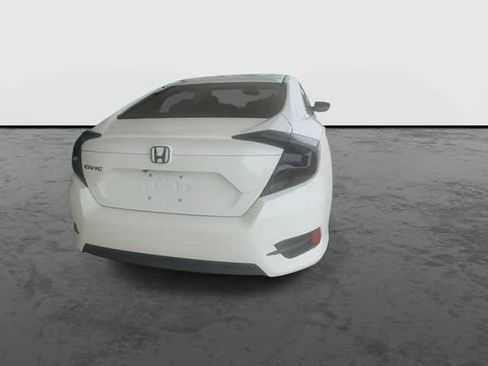 Used 2018 Honda Civic LX image 9