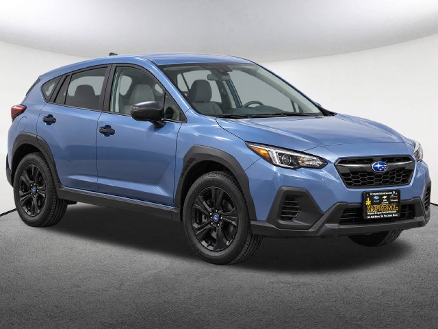 Used 2024 Subaru Crosstrek 2.0i AWD/4WD image 2