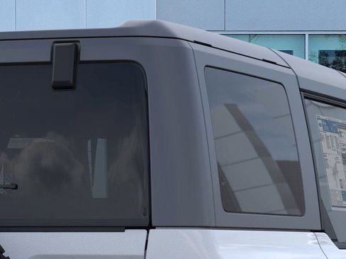 New 2025 Ford Bronco Outer Banks image 25