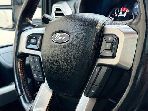 Used 2018 Ford F250 Platinum w/ Platinum Ultimate Package image 35
