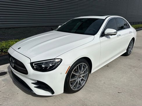 Used 2022 Mercedes-Benz E 350 Sedan image 7