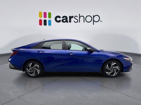 Used 2025 Hyundai Elantra Sport image 6