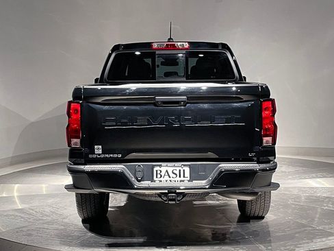 Used 2024 Chevrolet Colorado LT w/ LT Convenience Package II AWD/4WD image 12