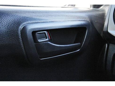 Used 2020 Toyota Tacoma SR image 23