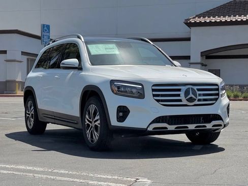 New 2026 Mercedes-Benz GLB 250 image 6