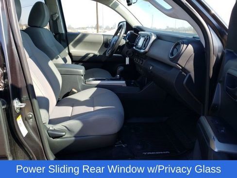 Used 2019 Toyota Tacoma SR5 image 18