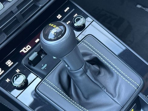 Used 2022 Porsche 911 GT3 image 27