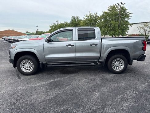 Used 2023 Chevrolet Colorado W/T w/ LPO, Pro Essentials Package RWD image 7