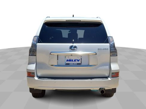 Used 2023 Lexus GX 460 Luxury w/ Accessory Package AWD/4WD image 7
