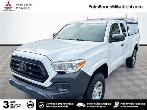 Used 2021 Toyota Tacoma SR image 1