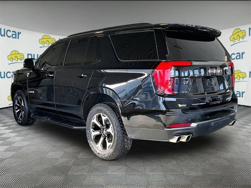 Used 2025 GMC Yukon AT4 w/ LPO, Floor Liner Package image 4