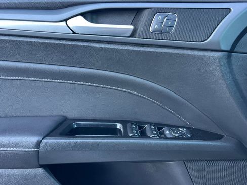 Used 2014 Ford Fusion Titanium image 13