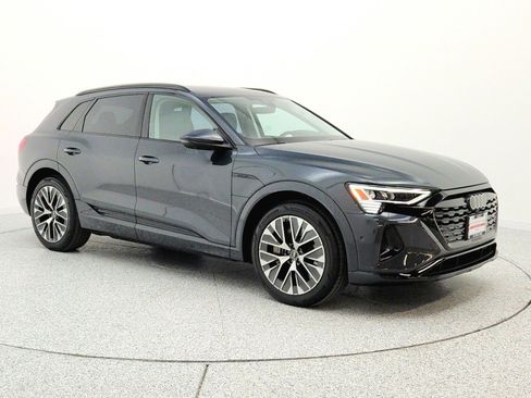 Used 2024 Audi Q8 e-tron Premium Plus w/ Premium Plus Package AWD/4WD image 3