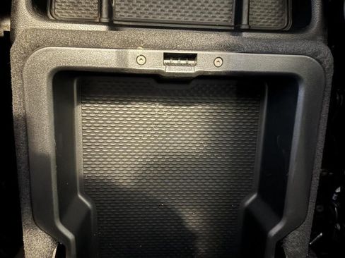 Used 2025 RAM 1500 Laramie AWD/4WD image 21