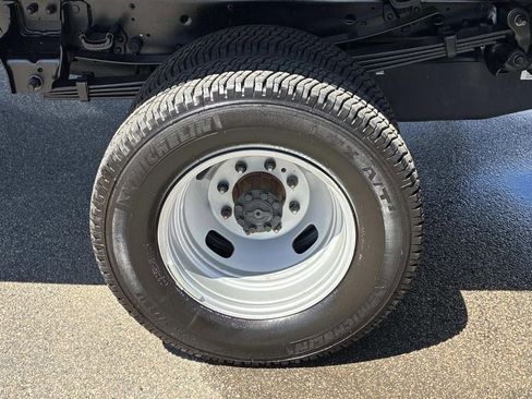 Used 2025 Ford F350 XL w/ XL Chrome Package AWD/4WD image 13
