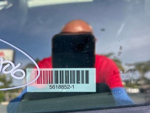 Used 2025 Kia K4 LXS image 2