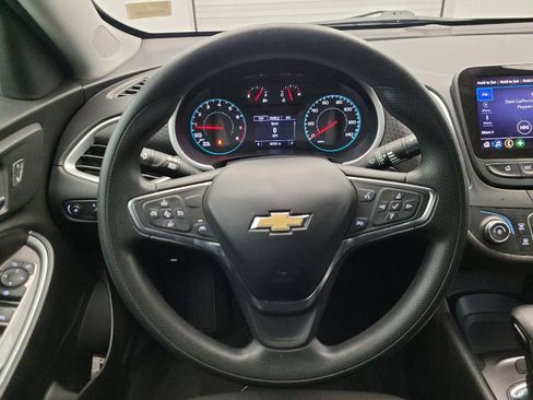 Used 2024 Chevrolet Malibu LS FWD image 22