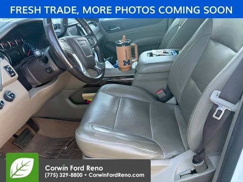 Used 2019 GMC Yukon XL SLT w/ Open Road Package AWD/4WD image 8