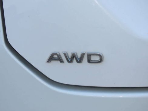 Certified 2024 Honda Pilot EX-L image 8