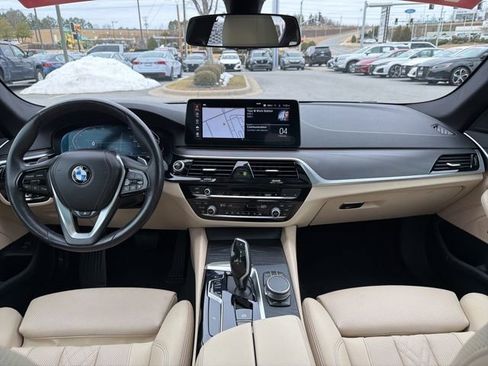 Used 2022 BMW 540i xDrive w/ Convenience Package AWD/4WD image 28
