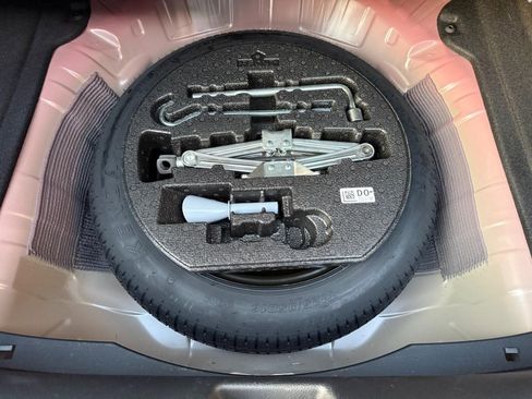 Used 2024 Honda Civic Sport image 17