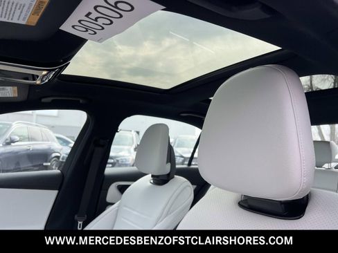 New 2026 Mercedes-Benz C 300 4MATIC Sedan image 21