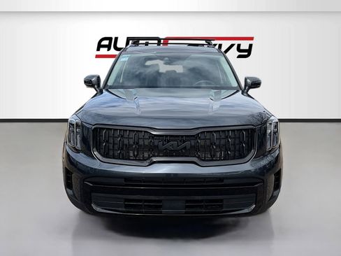 Used 2024 Kia Telluride EX image 2