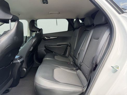 Used 2025 Kia EV6 Light RWD image 18