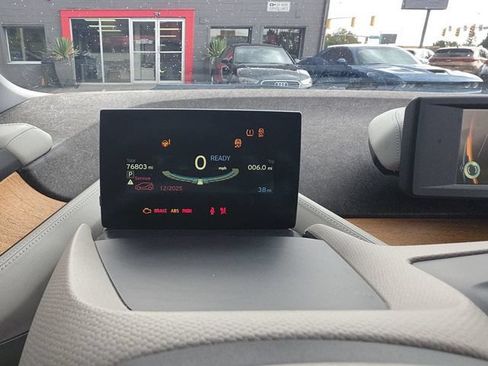 Used 2015 BMW i3 w/ Range Extender RWD image 16