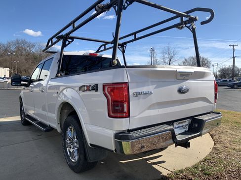 Used 2017 Ford F150 Lariat w/ Equipment Group 502A Luxury image 8