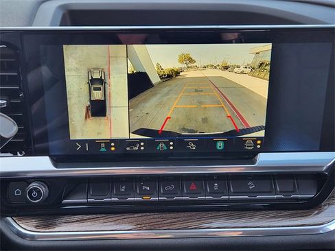 Certified 2025 Chevrolet Silverado 2500 LT w/ Safety Package image 15