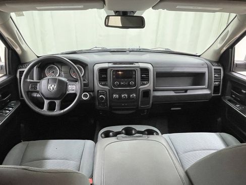 Used 2019 RAM 1500 Express image 18