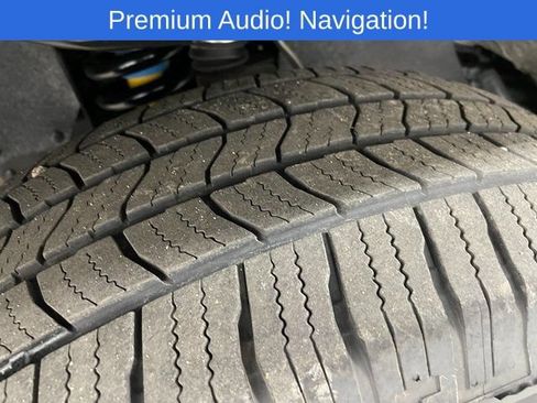 Used 2023 Toyota Tacoma TRD Off-Road w/ Advanced Technology Package AWD/4WD image 8