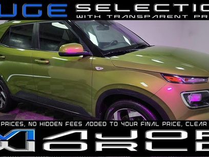 Used 2024 Hyundai Venue SEL