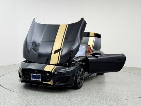 New 2024 Jaguar F-TYPE R image 9