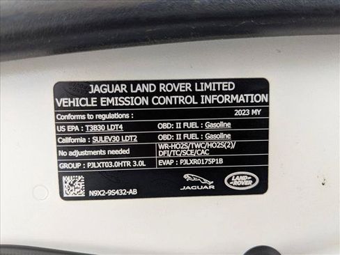 Used 2023 Land Rover Range Rover Long Wheelbase SE AWD/4WD image 27